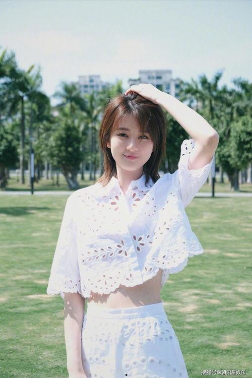 娱乐吃瓜酱发娇妻滤镜,娇妻滤镜下的明星夫妻甜蜜日常